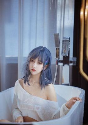 一本色道88久久亚洲综合加勒比_720在线播放