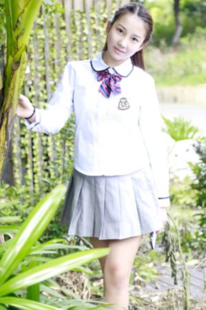 欧美大片潮湿养猪场女孩们_高清高清在线观看