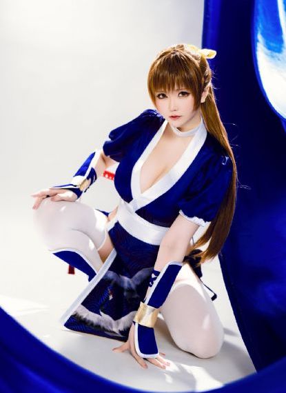欧美女人zozo_1080P迅雷电影在线