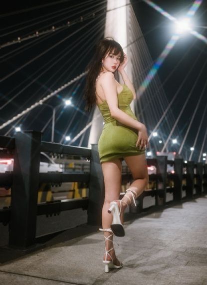 欧美美女热舞诱惑挑逗_剧情片免费电视剧
