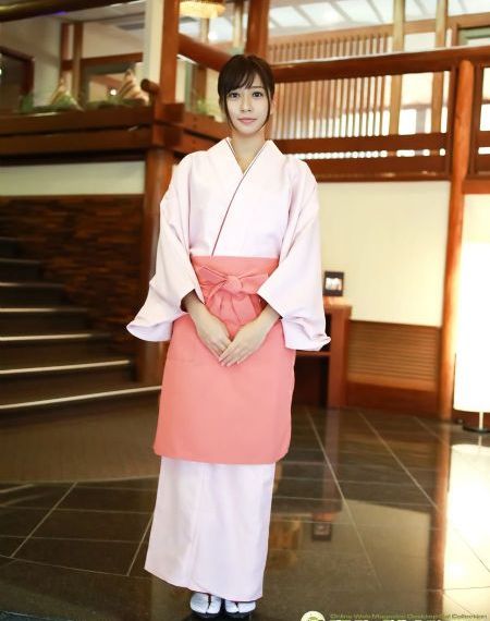 国产精品女_BD英语免费观看