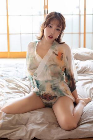 欧美矮个子女星街拍_720神马影院手机在线
